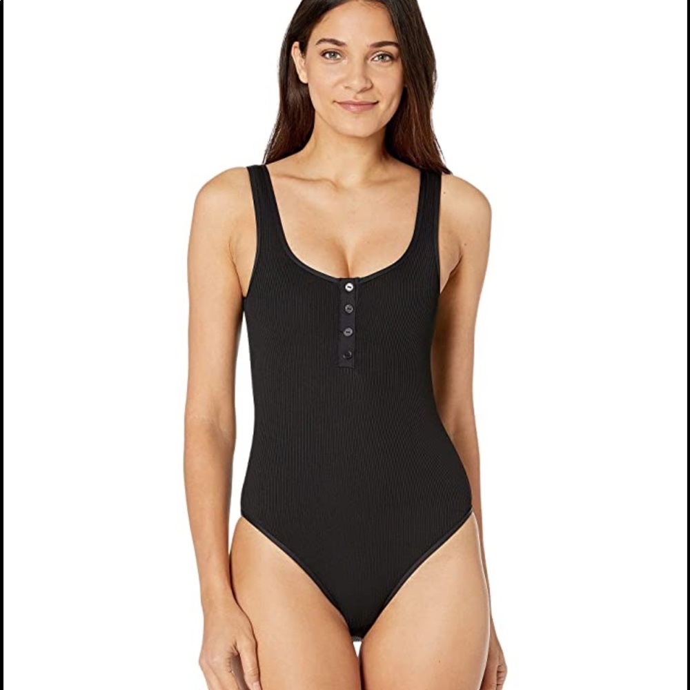 L*Space Ribbed Float On One Piece Swimsuit SZ 8